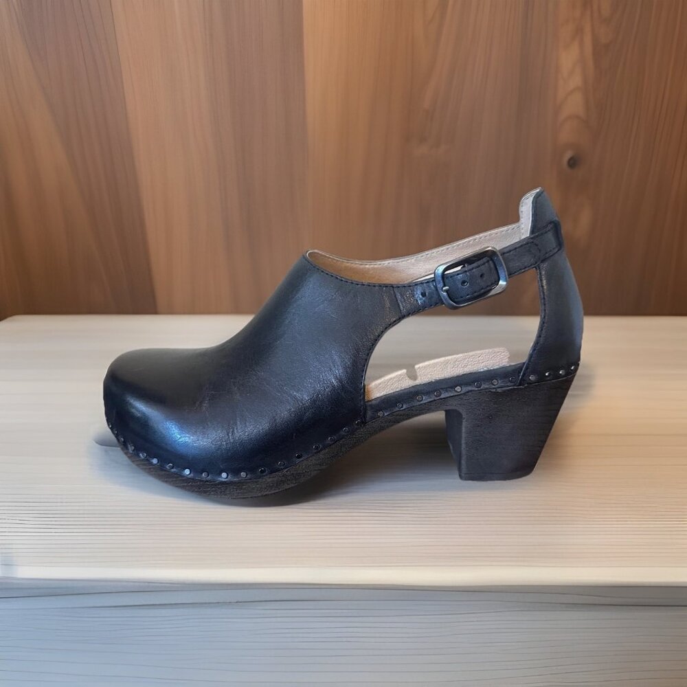Dansko Sassy Leather Black Milled Burnished Clog Women's EU 41 US 10.5-11